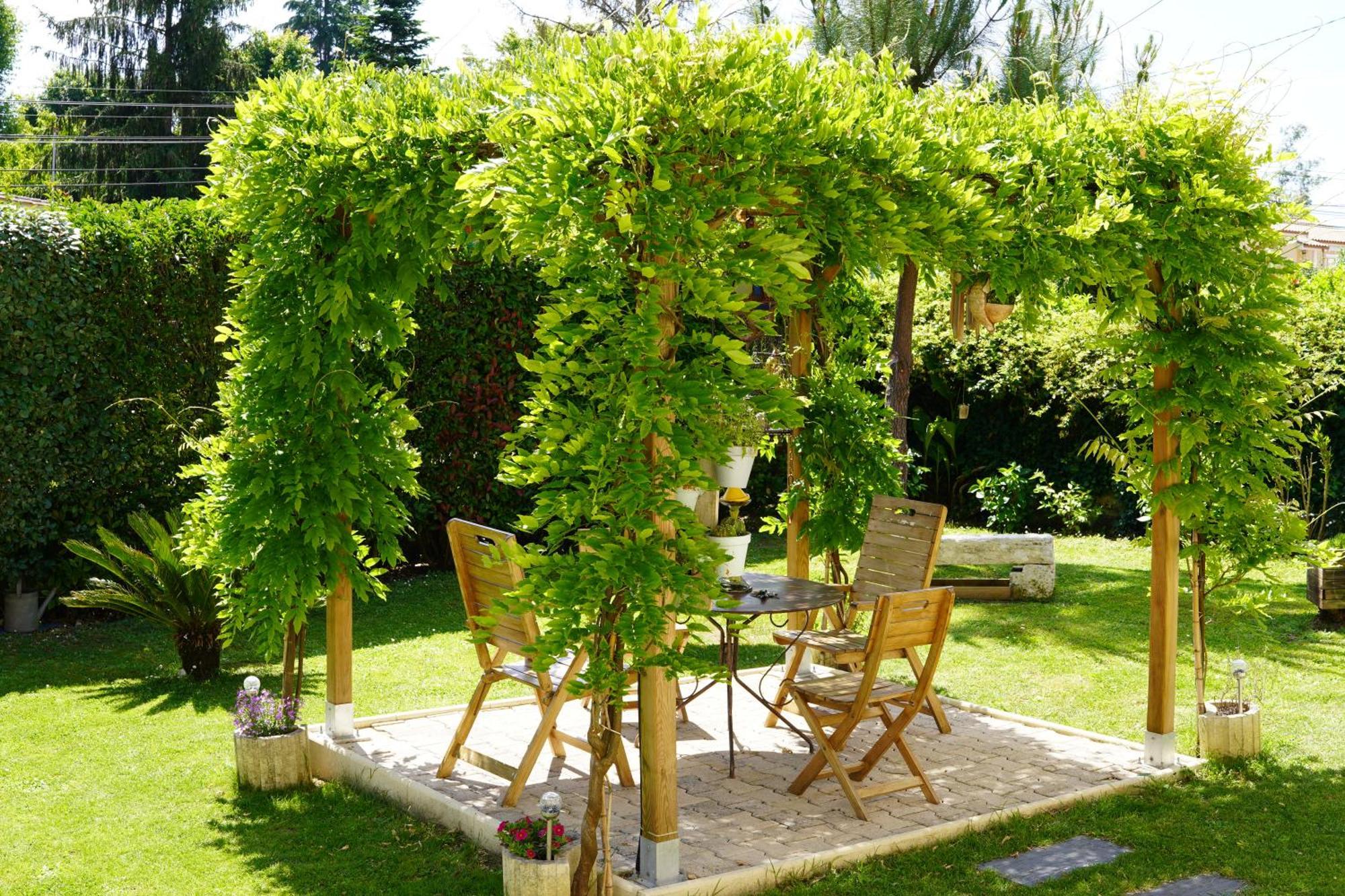 La Girondine Bed & Breakfast Galgon Exterior photo